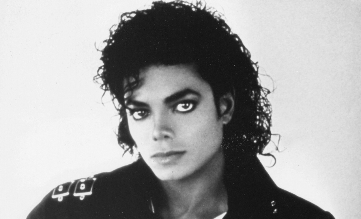 Óriási adósságot halmozott fel a halála előtt Michael Jackson Mafab hu