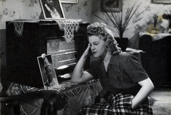 Szerelmi láz (1943) | Teljes filmadatlap | Mafab.hu