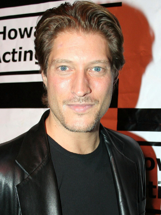 Sean Kanan wife