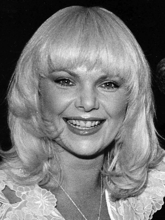 Next photo of Ann Jillian