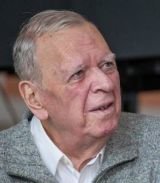 Milan Uhde